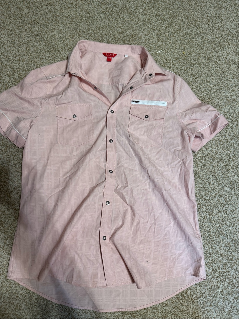GUESS Men's Pink Short-Sleeve Button-Down Shirt with Chest Pockets